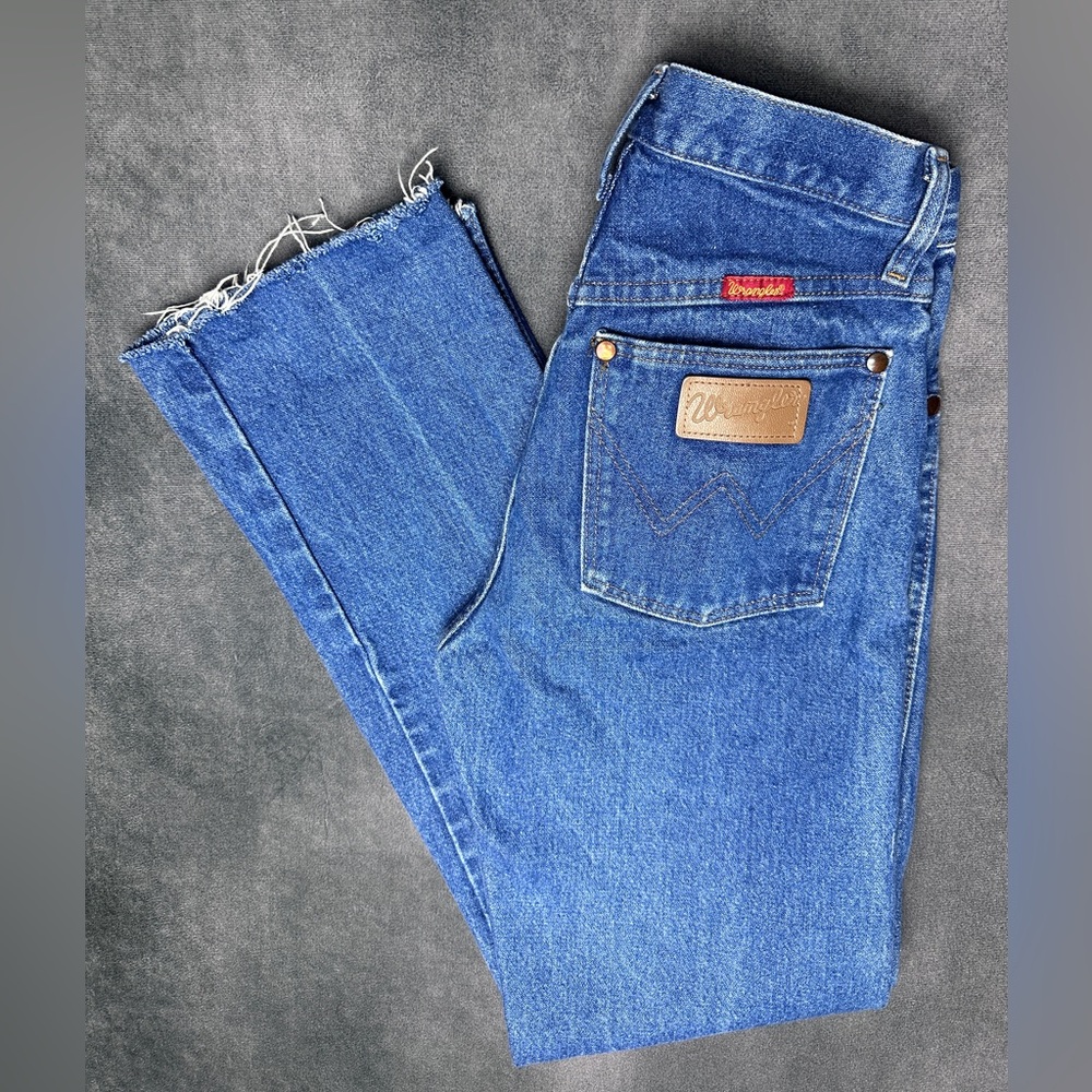 Vintage Wrangler Jeans Women’s Size 3 (fits smaller)